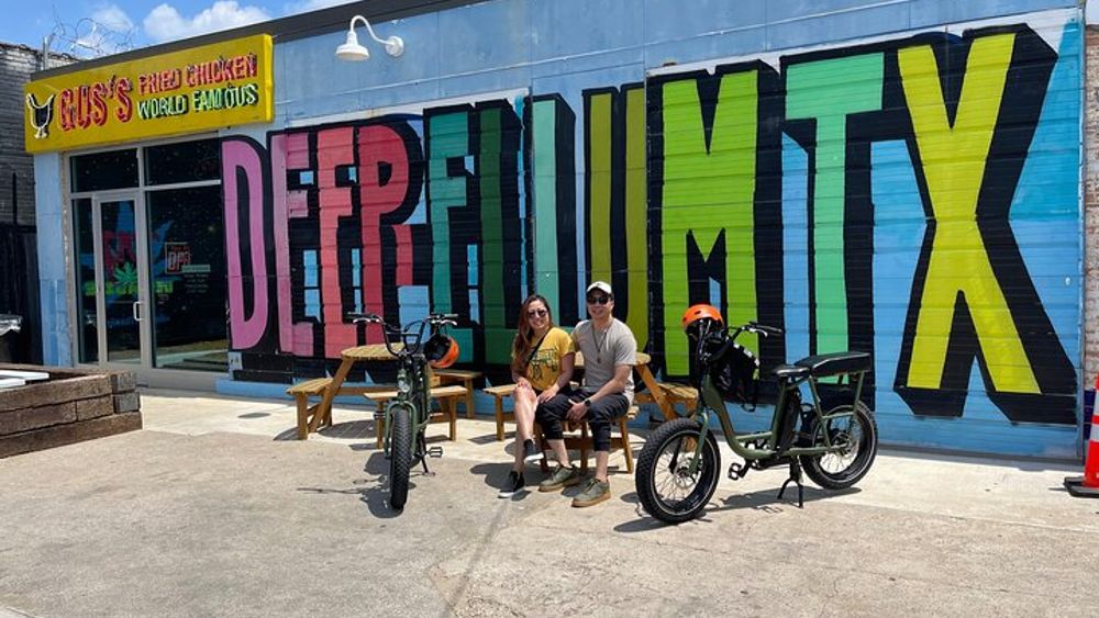 Smart Tour: Dallas Mural E-Bike Tour