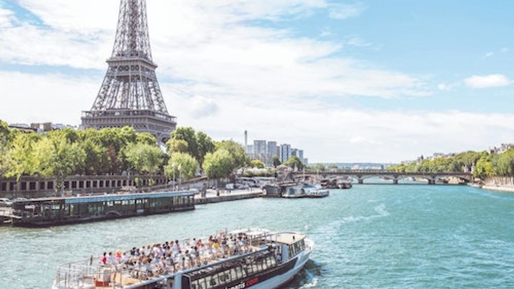 Guided Cruise on the Seine