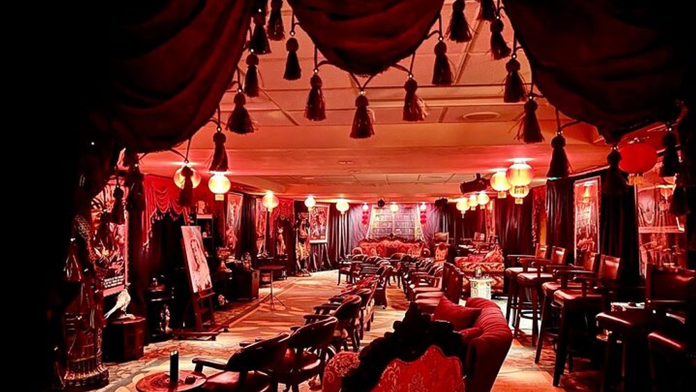 Magical Mystery Show at Hilton Waikiki Beach Hotel