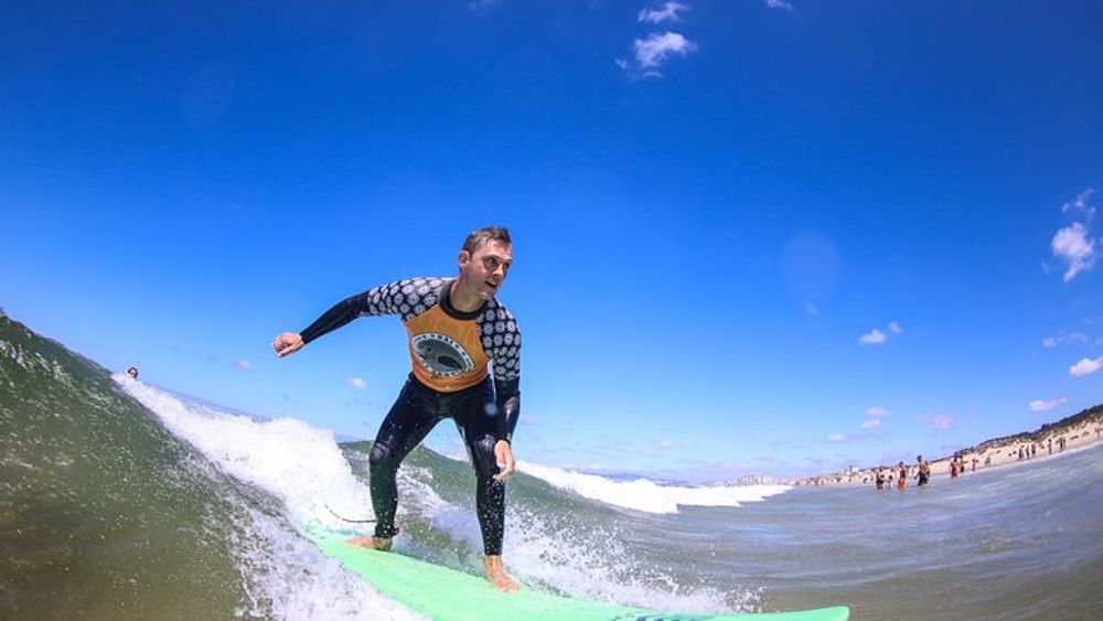 Surf Lessons Cascais and Lisbon
