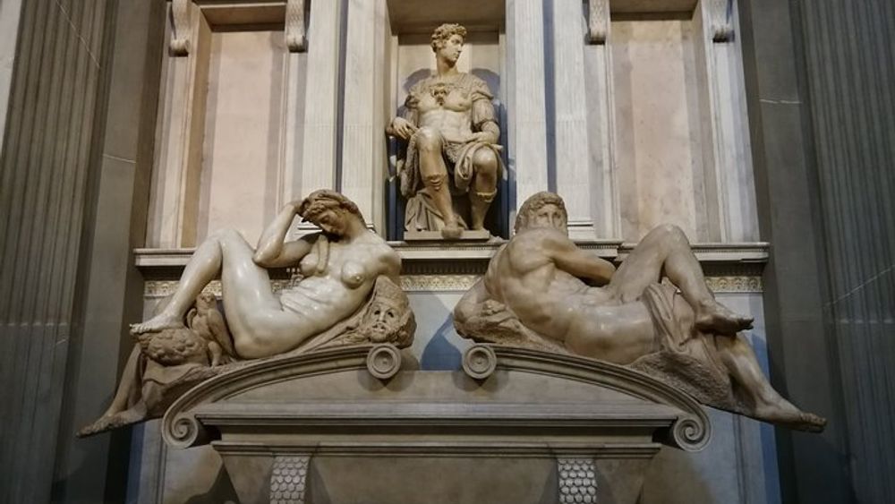 Florence: 1.5 hour Medici Chapels monolingual small-group guided tour