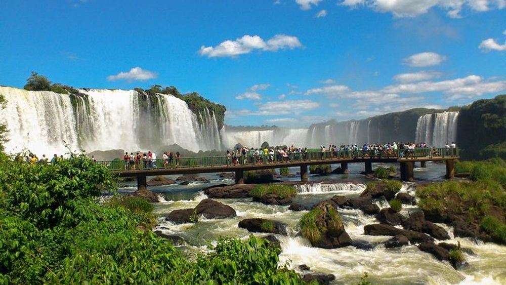 Brazilian Side of Iguazu Falls Tour from Puerto Iguazu