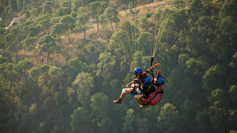 Valle de Bravo Paragliding Small-Group