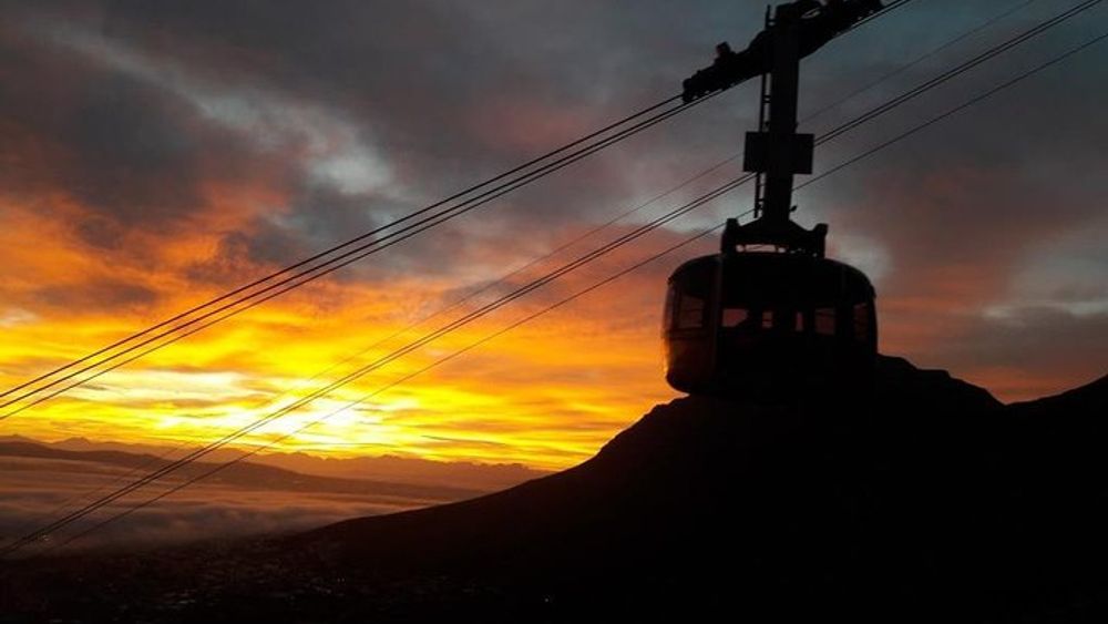 Hike Table Mountain via India Venster Morning Tour