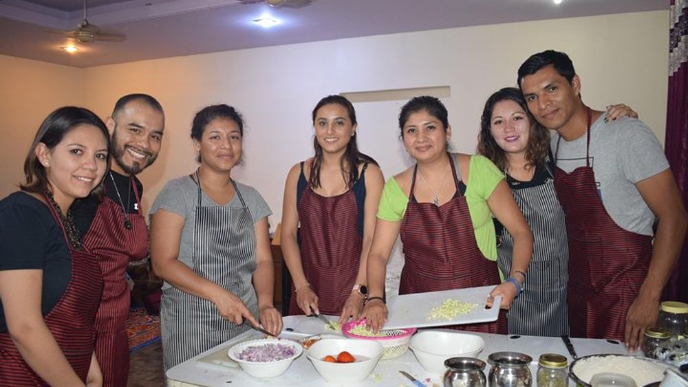 Cooking class with family in Jaipur