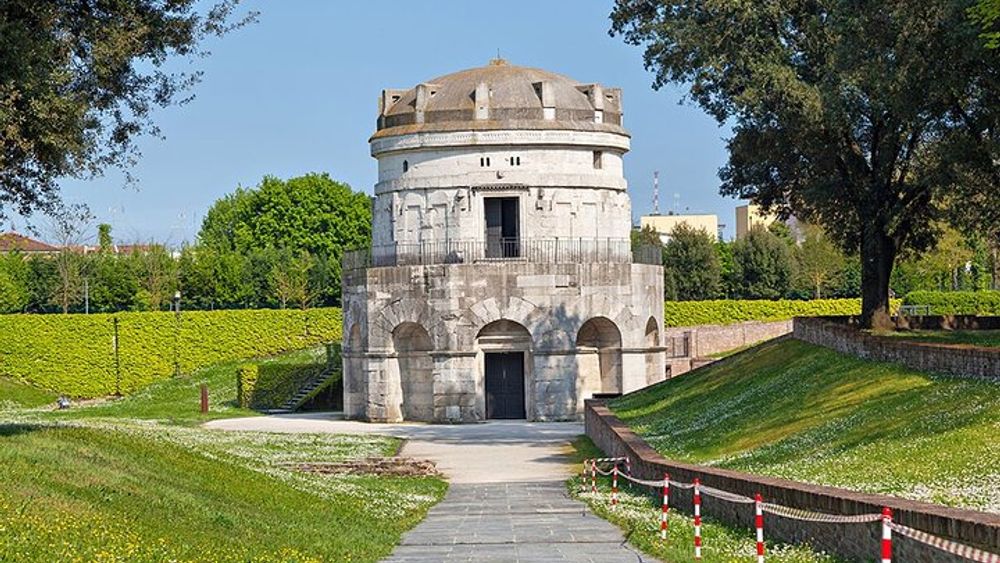 Highlights of Ravenna's Major Sites with Top Rated Guide for Kids