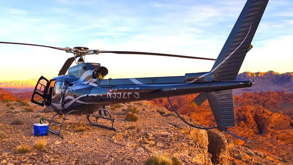 Grand Canyon Helicopter Flight with Valley of Fire Landing