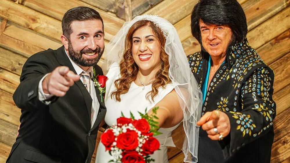 The Little Las Vegas Chapel Elvis Wedding Ceremony, Limousine