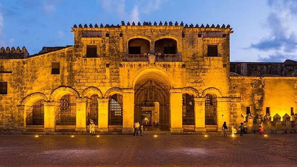 Santo Domingo City Sightseeing and Caribbean History Tour