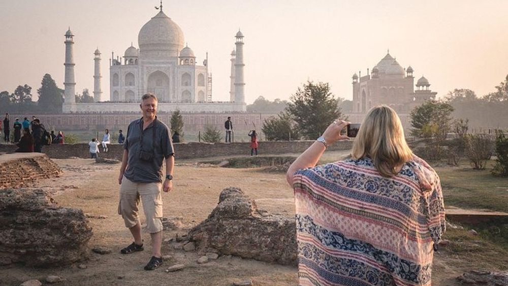 Agra Local Tour with Taj Mahal
