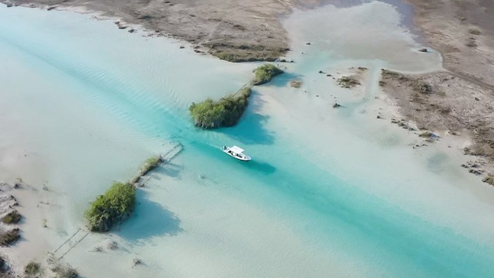 Bacalar Boat Tour and Visit to Cenotes