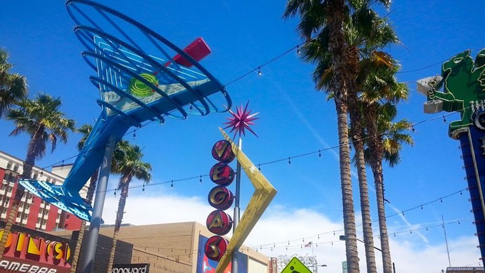 Las Vegas Downtown and Fremont Street History Walking Tour
