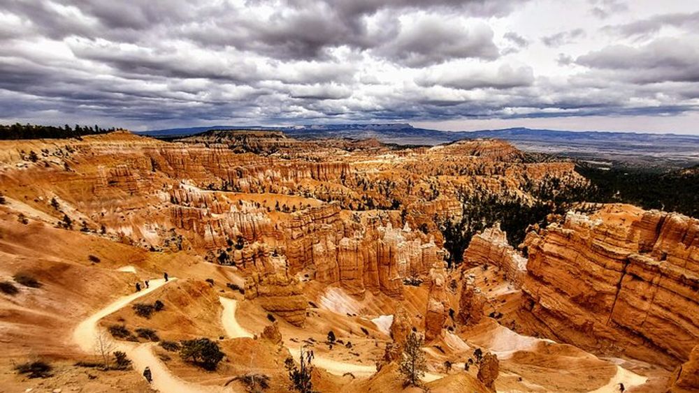 Bryce Canyon National Park Small Group Hiking Experience