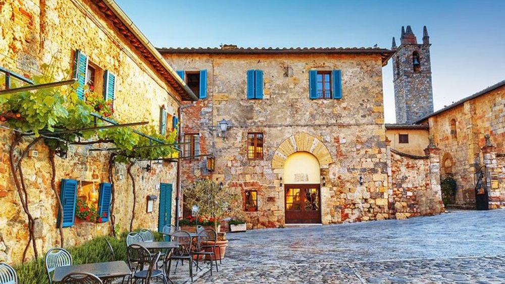 Siena to Chianti and Monteriggioni Tour with Wine Tasting
