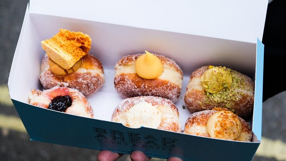 Tea and Doughnuts: Borough Market Walking Food Tour