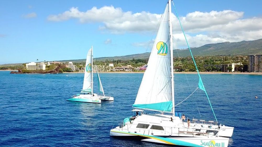 Premium Sunset Dinner Cruise from Ka’anapali Beach