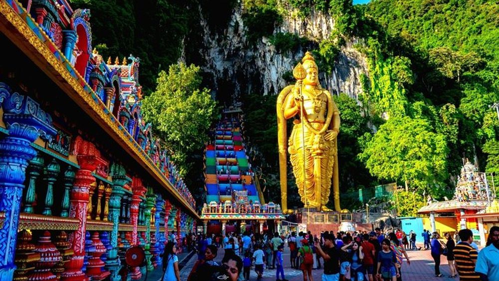 Kuala Lumpur Half Day Batu Caves And Cultural Group Tour