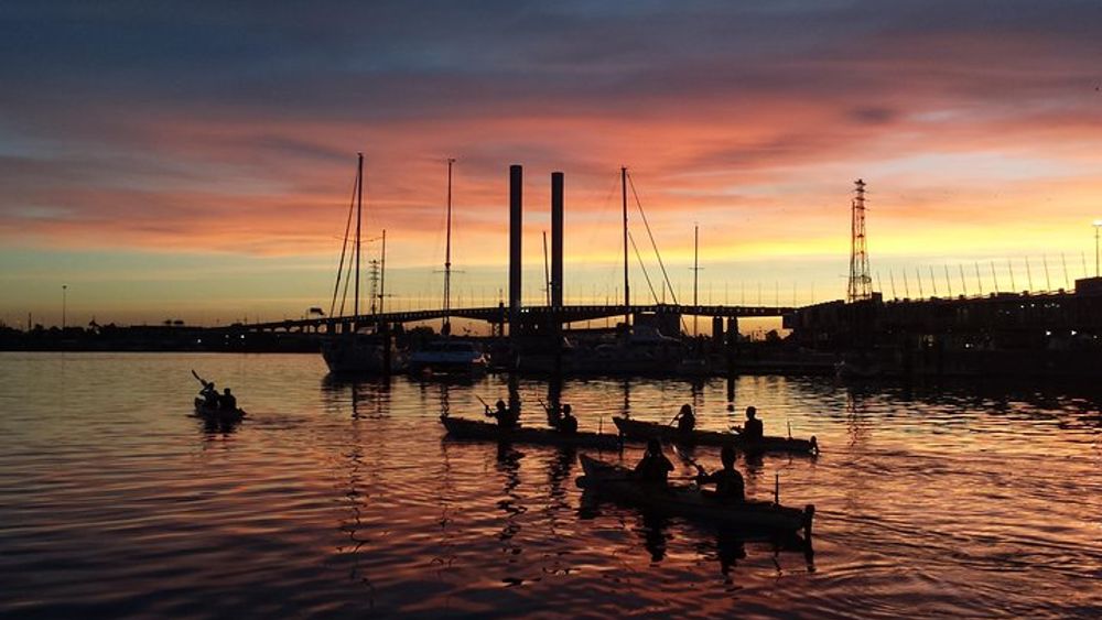 Melbourne 2.5-Hour Sunset Kayak Tour