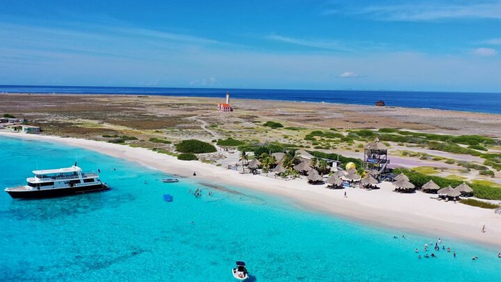 Full Day Boat Trip to Klein Curaçao