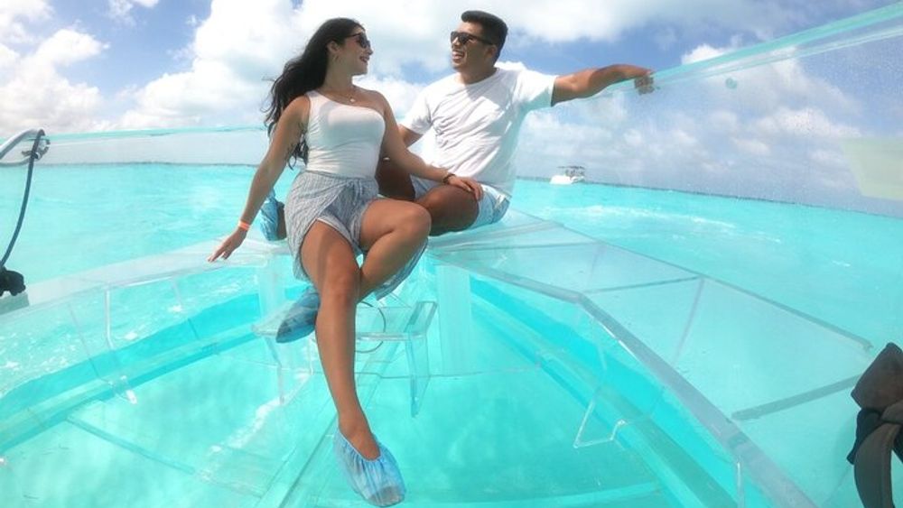 Cancun Nichupte Lagoon Clear Boat Small-Group Tour