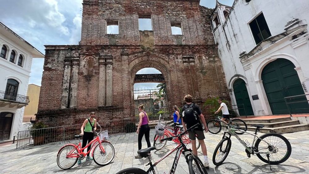 Bike tour en casco viejo y ciudad de Panamá