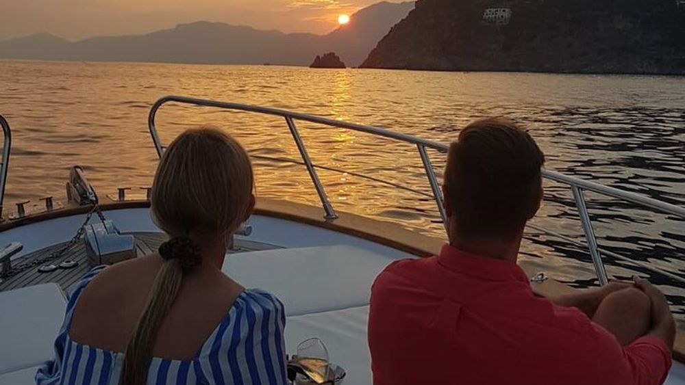 Private Sunset Cruise on amazing boat
