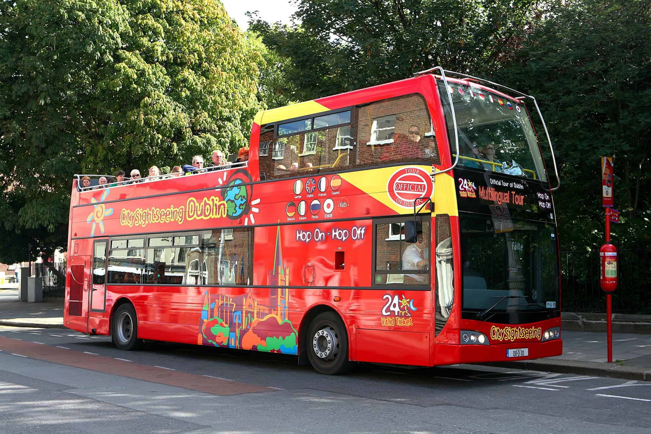 Автобусная экскурсия 3 дня. Hop-on Hop-off Bus Tour. Автобус Hop on Hop off. Hop on Hop off Tour. Двухэтажный автобус Лондон Hop on Hop off.