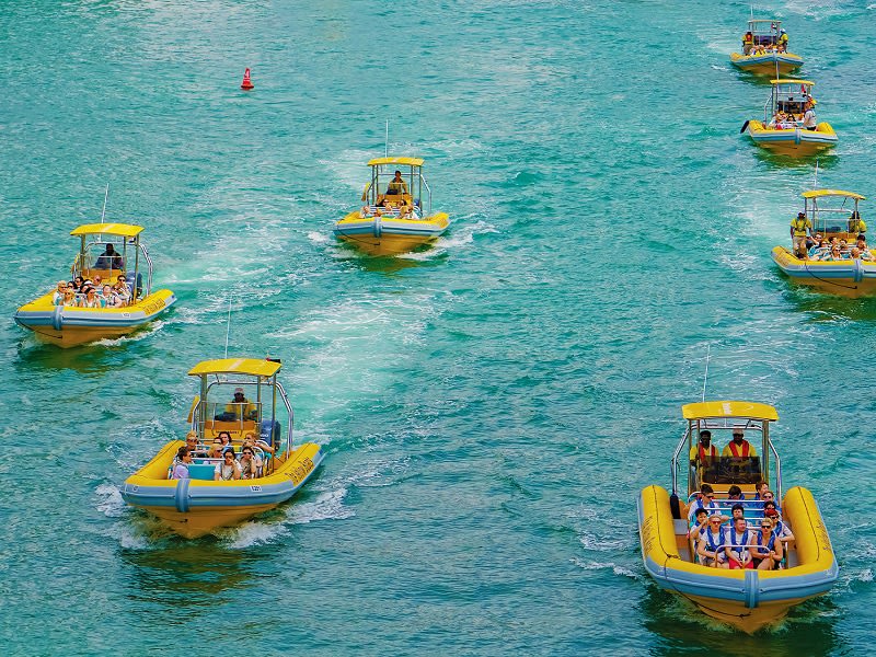 The Yellow Boats Atlantis Blast
