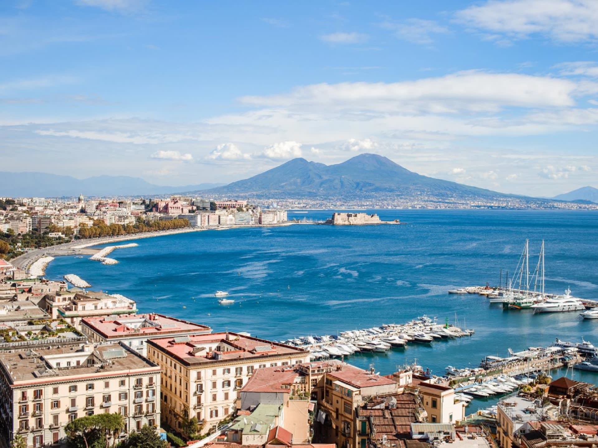 Naples, Pompeii and Mt.Vesuvius O Sole Mio