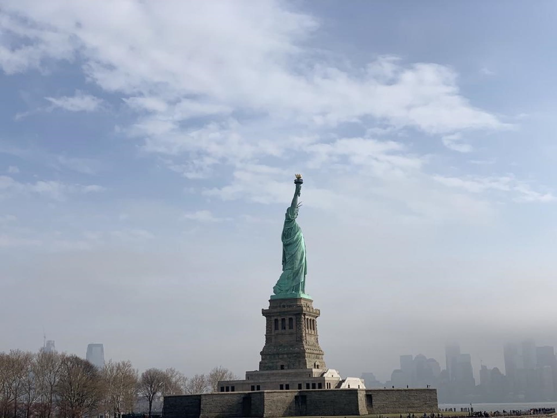 Statue of Liberty and Ellis Island Private Guided Tour