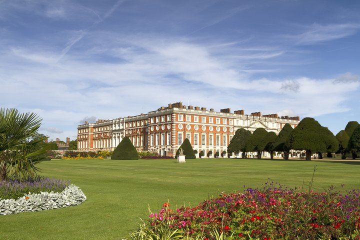 Windsor Castle & Hampton Court Palace, Private Tour Including entry pass
