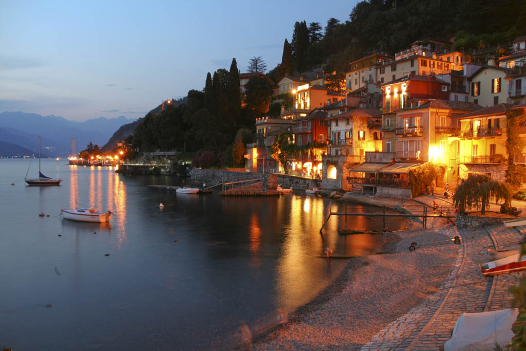 "Lakes and Lagoon". Como, Lake Garda, Venice