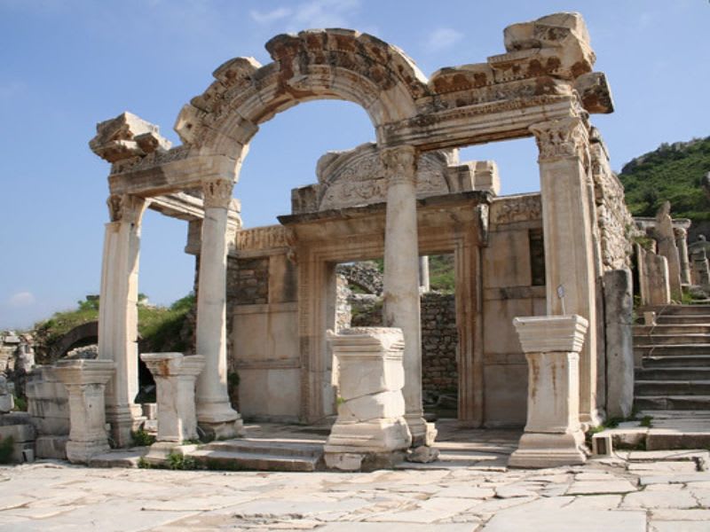 Ephesus & Pamukkale (2 Days by plane)