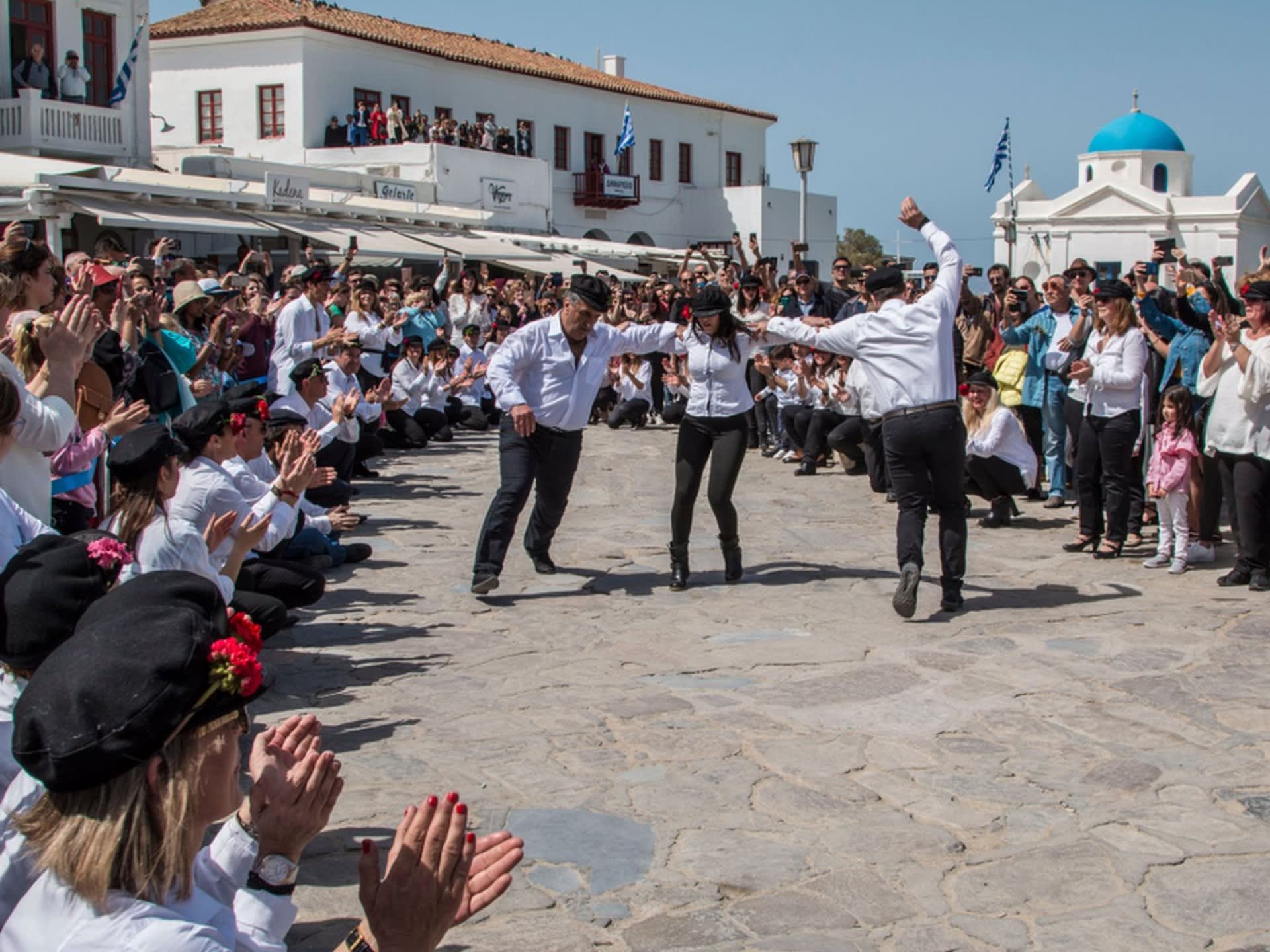 From Chania Traditional Cretan Dancing Lesson and Lunch