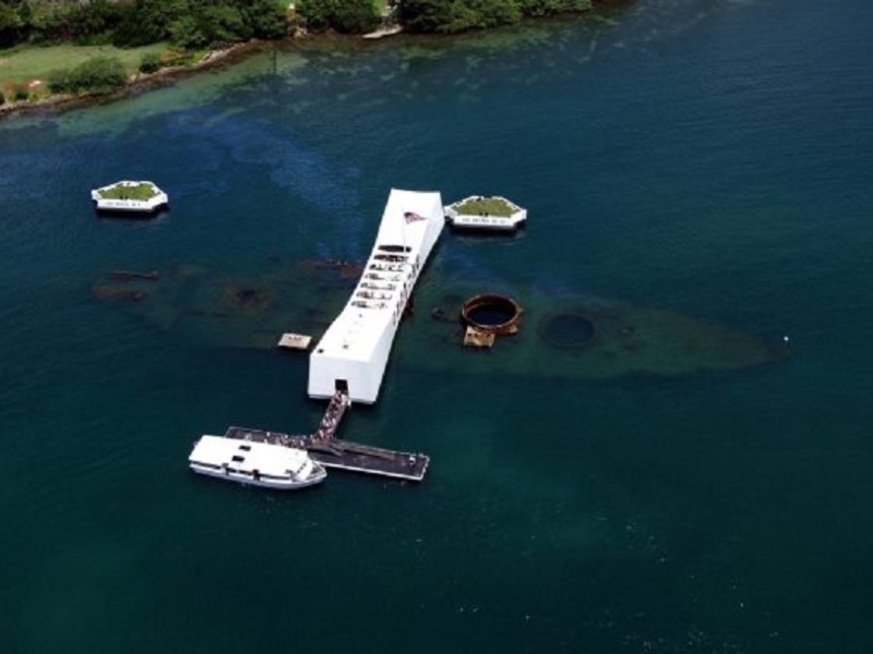 Pearl Harbor, Northshore and Oahu Circle Island Tour departing Maui