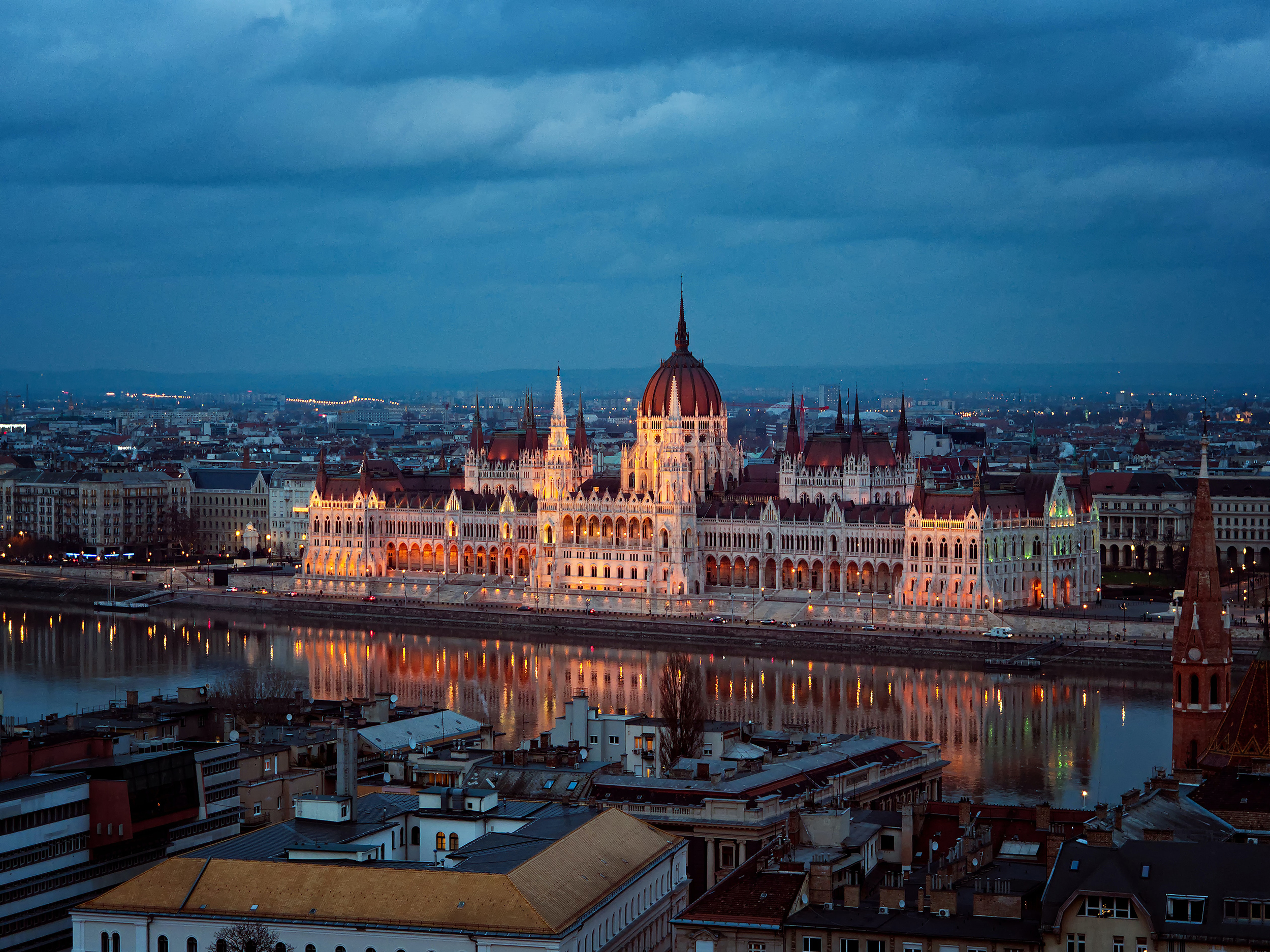 Luxury Budapest Escape: 1 Night Stay Inc Breakfast