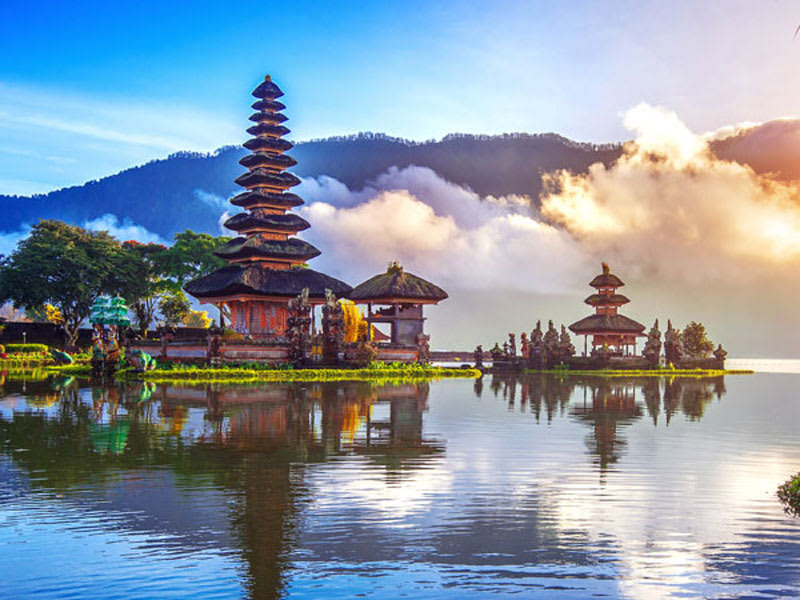 12 Day Bali & Java Guided Tour