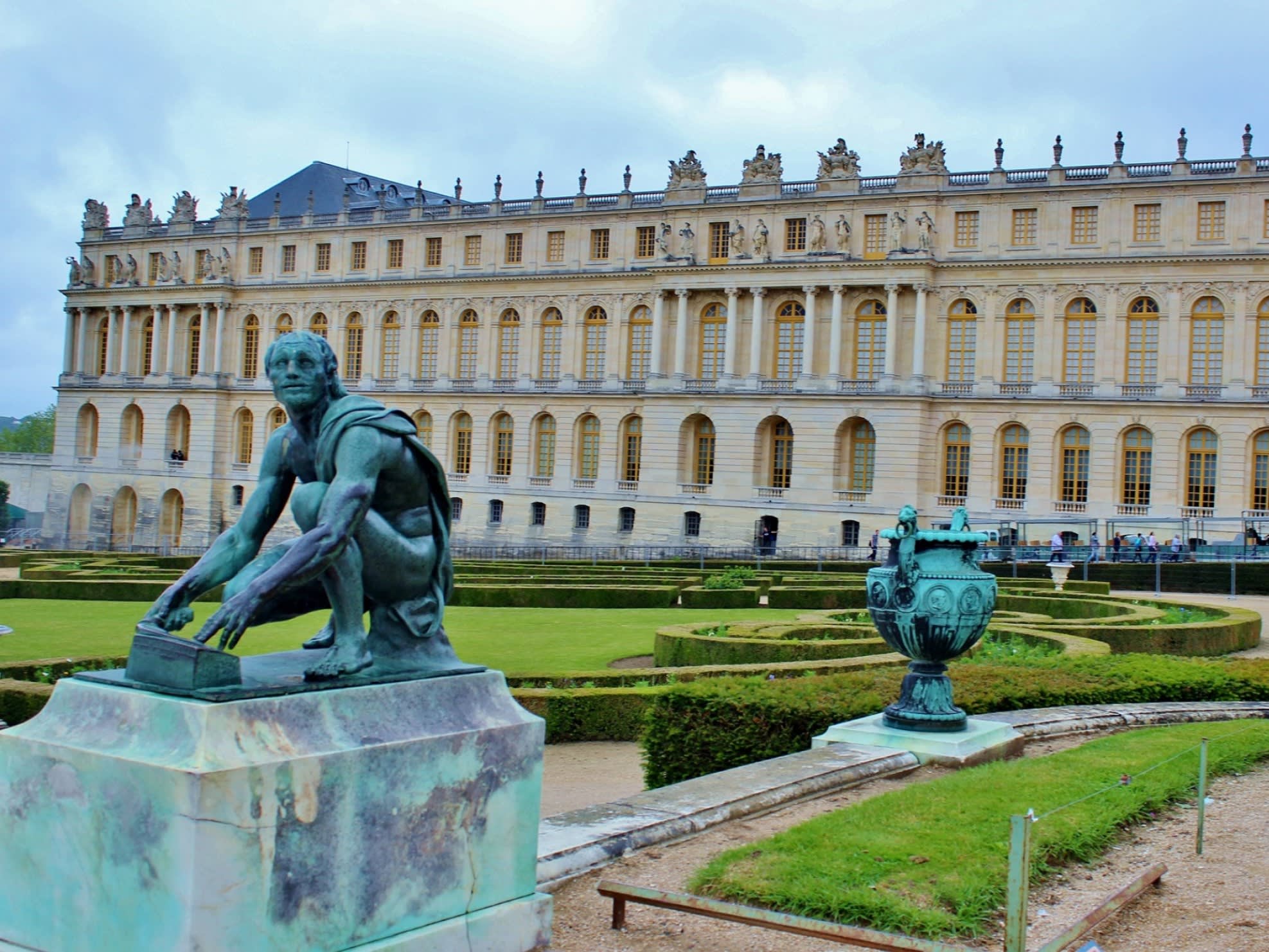All Day Guided Versailles Versailles Gardens Queen's Hamlet ex Paris