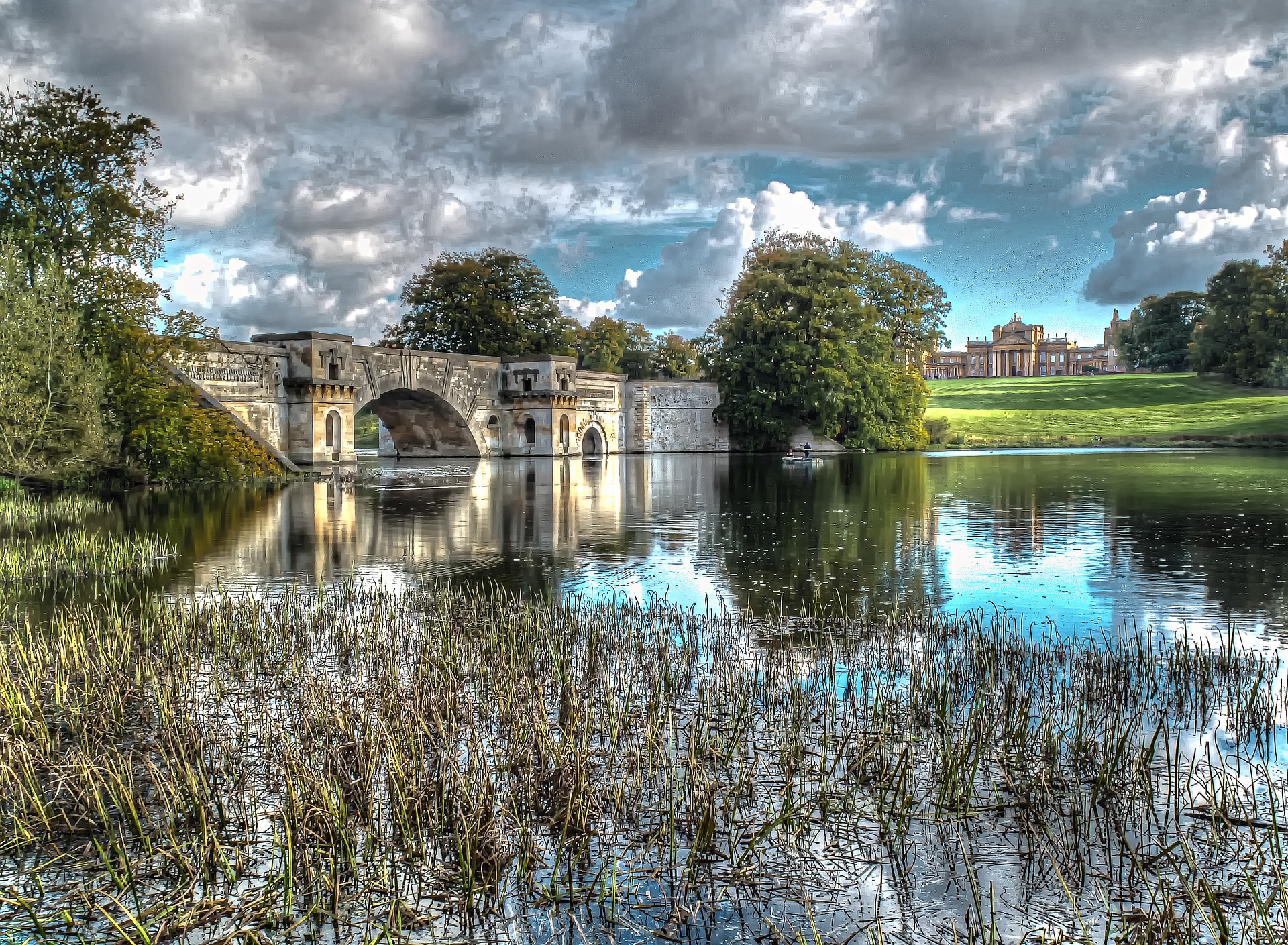 Cotswold, Oxford & Blenheim Palace. Private Tour 